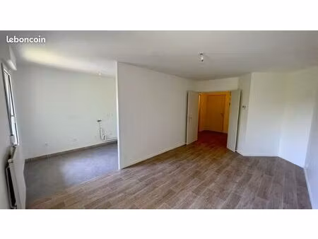 ? studio 35 m² – tours nord – résidence récente – ascenseur – 580 cc