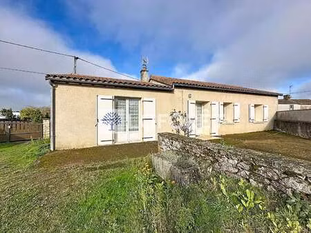 vente maison à coulonges-thouarsais (79330) : à vendre / 76m² coulonges-thouarsais