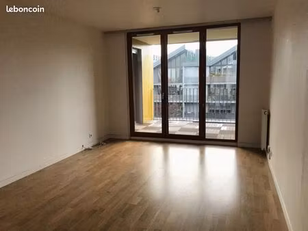 appartement 4 pièces 80 m²
