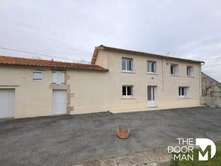 vente maison à aiffres (79230) : à vendre / 132m² aiffres