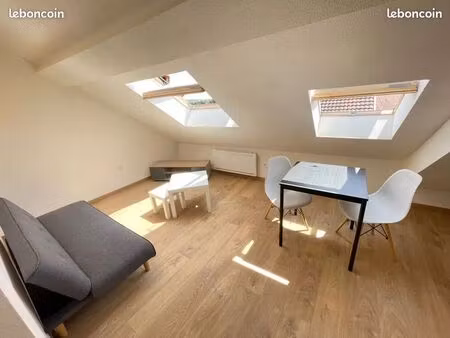 charmant t2 sous combles rénové