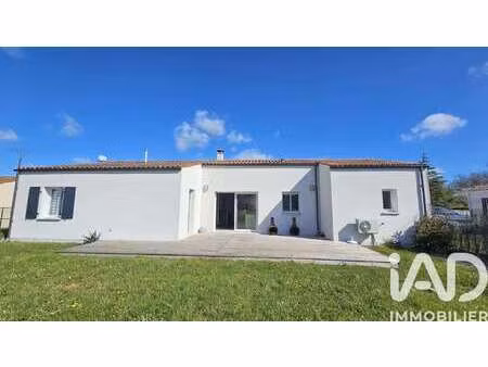 vente maison à germignac (17520) : à vendre / 98m² germignac