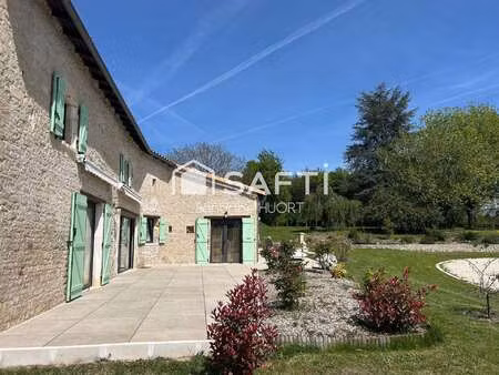 vente maison à coulonges-sur-l'autize (79160) : à vendre / 260m² coulonges-sur-l'autize