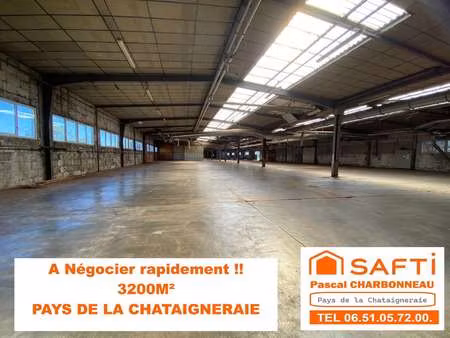 vente bureaux et commerces à moncoutant-sur-sèvre (79320) : à vendre / 3257m² moncoutant-s