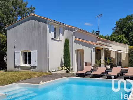 vente maison piscine à ars (16130) : à vendre piscine / 193m² ars