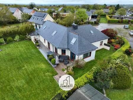 vente maison au cloître-saint-thégonnec (29410) : à vendre / 168m² le cloître-saint-thégon