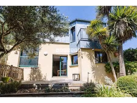 vente maison à rennes centre ville (35000) : à vendre / 141m² rennes centre ville