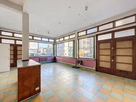 vente bureaux et commerces à elbeuf (76500) : à vendre / 100m² elbeuf