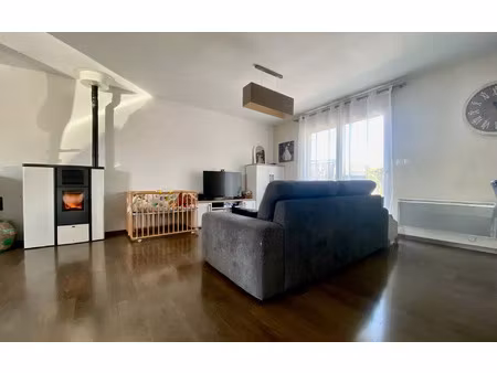 maison benay 105 m² t-4 à vendre  170 900 €