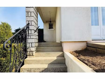 maison saint-prest 125.49 m² t-6 à vendre  243 800 €