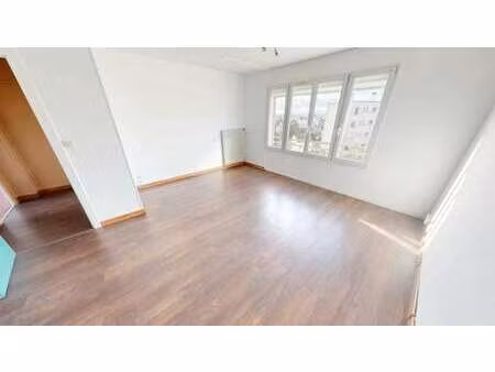vente appartement 4 pièces à fleury-sur-orne (14123) : à vendre 4 pièces / 70m² fleury-sur