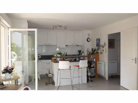 doussard. appartement 3 pieces en rez de jardin