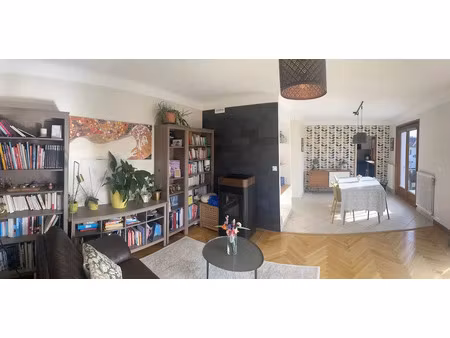 annecy rare spacieux appartement duplex dernier étage dans une maison de ville