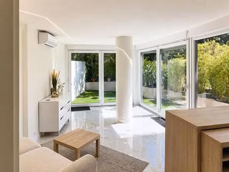 appartement studio nice 1 pièce 27.05 m2 carrez avec terrasse 18m2