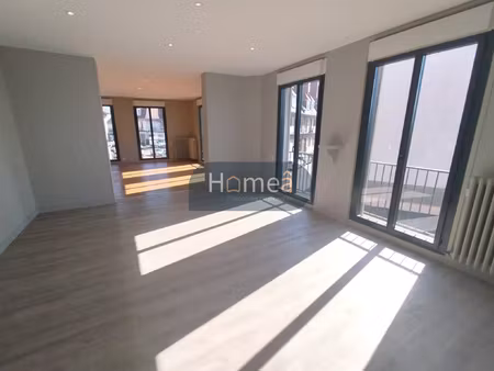 superbe appartement 190m2 entièrement rénové centre yvetot !
