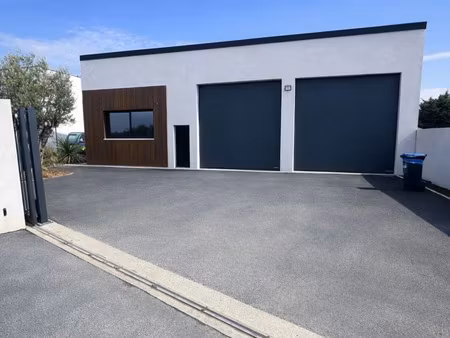 local professionnel à vendre saint vivien 5 pièce(s) 200m2 470 000€