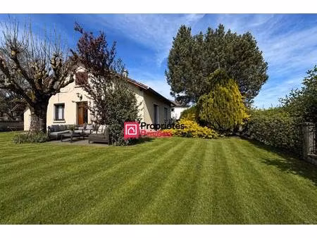 maison t4 de 127m² au coeur de saint ours 63230 avec jardin et garage à vendre