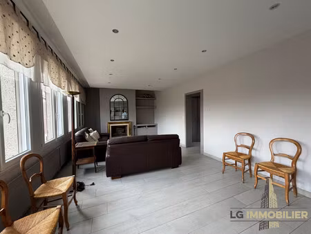 centre-ville - type 4 meuble en duplex