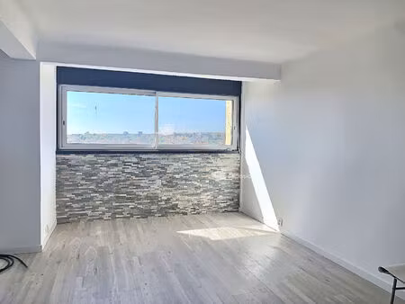 appartement t3 à louer au 8 ème et dernier étage - blancarde  marseille
