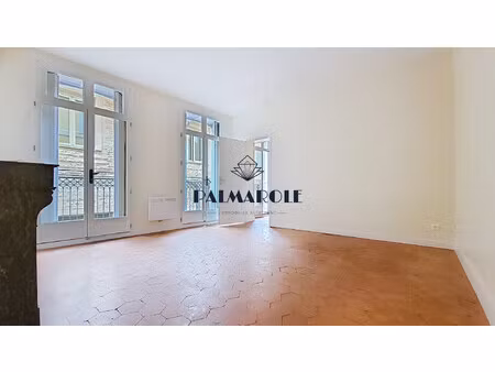 perpignan centre historique t3 de 66m² excellent état