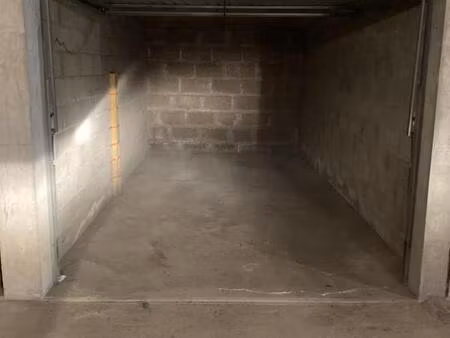 garage résidence auvergne 43700 brives charensac