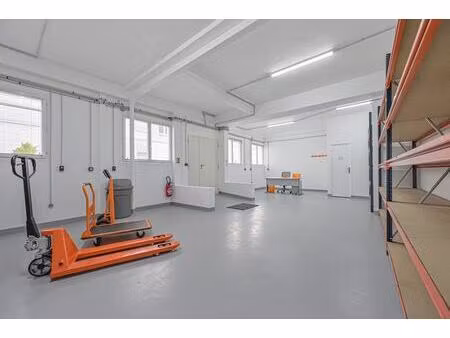 location local d’activités montreuil 93100 70m² à 160m²