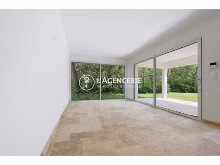 maison t2 calme jardin terrasse parking