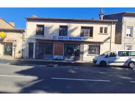 a rénové !! maison mitoyenne avec local commercial 154m²