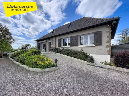 a vendre maison familiale avec grand terrain et dépendances