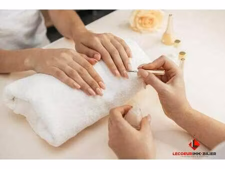 vente bureaux et commerces à caen (14000) : à vendre / 50m² caen