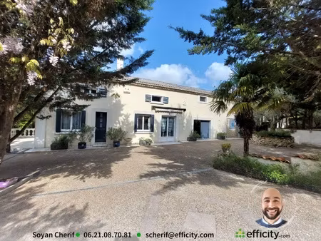 maison 12 pièces - 314 m²