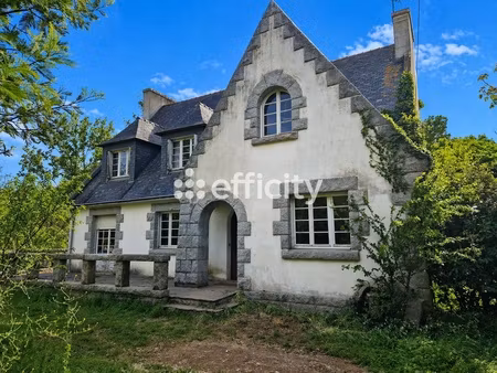 maison 9 pièces - 200 m²