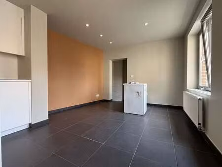 appartement à louer à antoing € 600 (lnjh2) - primmo tournai | zimmo