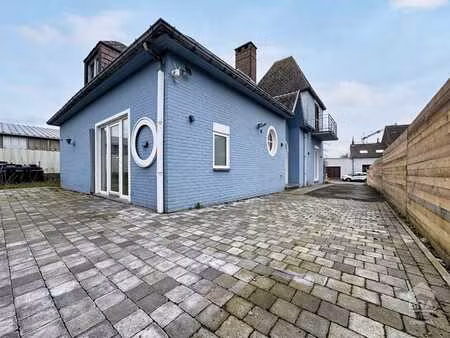 maison houtain le val 3 a 4 chambres