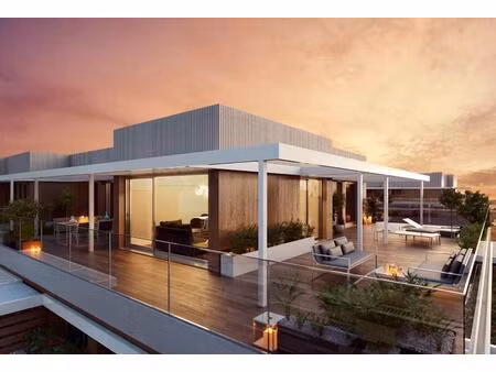 unique t5 de 94m² avec 135m² de terrasse vue canal de l ourcq