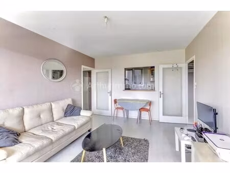 t4 de 70m2 avec balcon  clermont-fd secteur gare