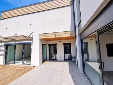 appartement duplex de 146 m² avec terrasse de 50 m²