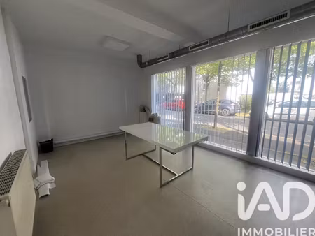 vente boutique/local commercial 180 m²