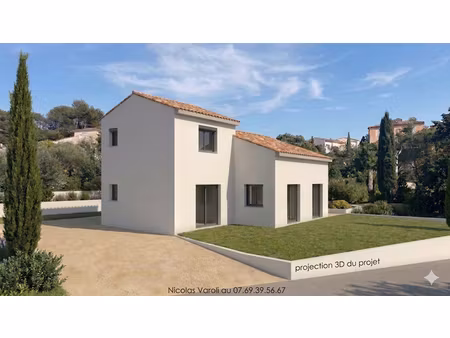 maison en r+1 sur une parcelle de 809 m²