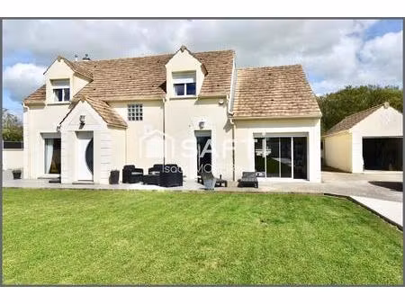 maison contemporaine avec 5 chambres et garage proche houdan