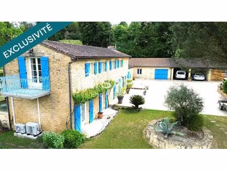 maison avec gîte et piscine -24200 sarlat la canéda