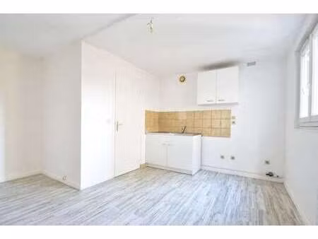 location appartement 2 pièces à la ménitré (49250) : à louer 2 pièces / 47m² la ménitré