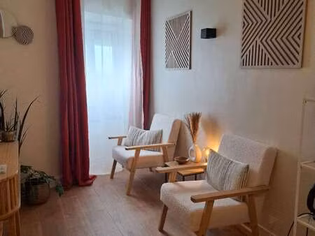 location bureaux et commerces à concarneau (29900) : à louer / 12m² concarneau