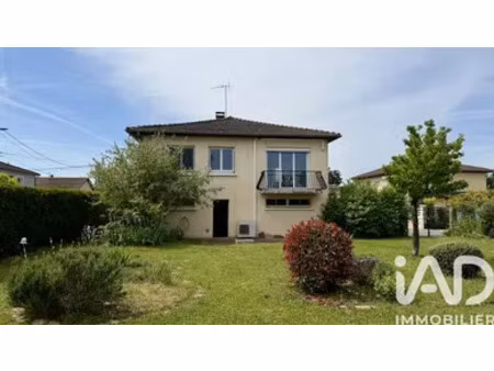 maison à meyzieu (69330)