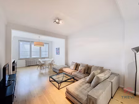 appartement te huur in ukkel met 2 slaapkamers