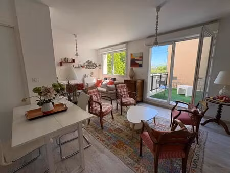 la genette - appartement avec terrasse  au calme