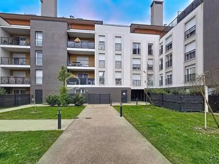 f3 récent de 2021  idéalement situé.construction france pierre