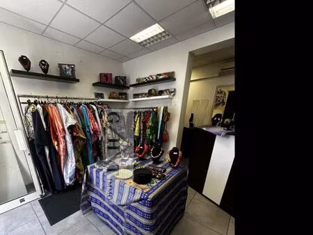 local commercial à vendre