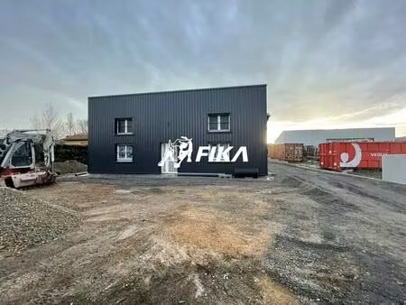 vente local d'activités 125 m² à 250 m²