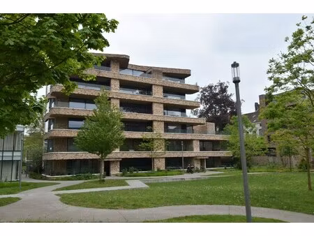 appartement te huur in kortrijk met 3 slaapkamers